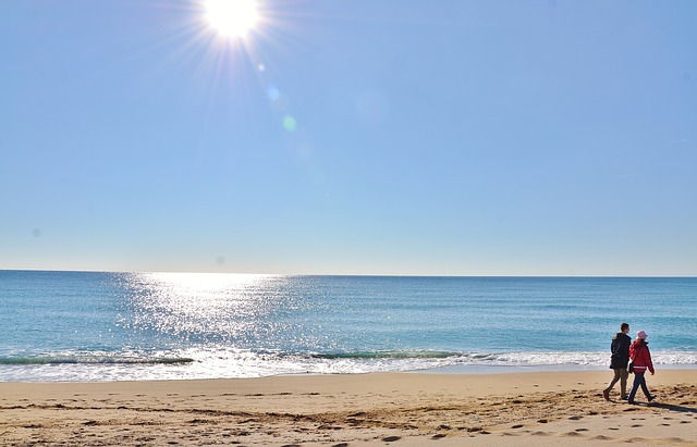 日焼け止めってたくさん塗ったほうが効果がある？どんな塗り方がいいの？