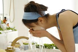 肌のゴワつきは洗顔！